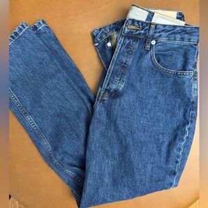 Everlane The Curvy 90’s Cheeky Straight Jean 28R